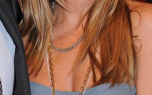 Kolejne seksowne zdjęcia Jennifer Aniston dla Lolavie