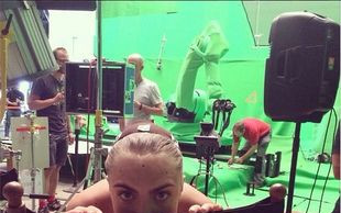 Cara Delevingne świętuje 22. urodziny (FOTO)