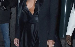 Teraz pokazała rowek między piersiami (FOTO)