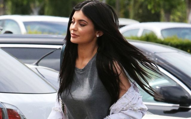 Kylie Jenner je TO na śniadanie – to stąd ta figura?
