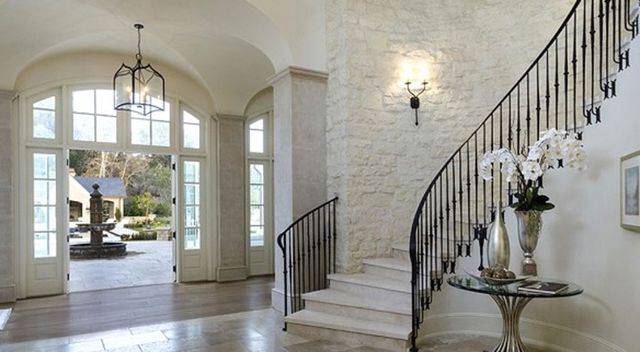 Kim i Kanye West kupili rezydencję za 20 milionów dolarów