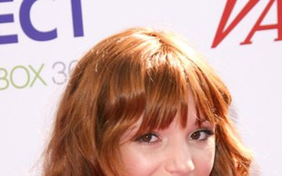 Bella Thorne odsłania ramię (FOTO)