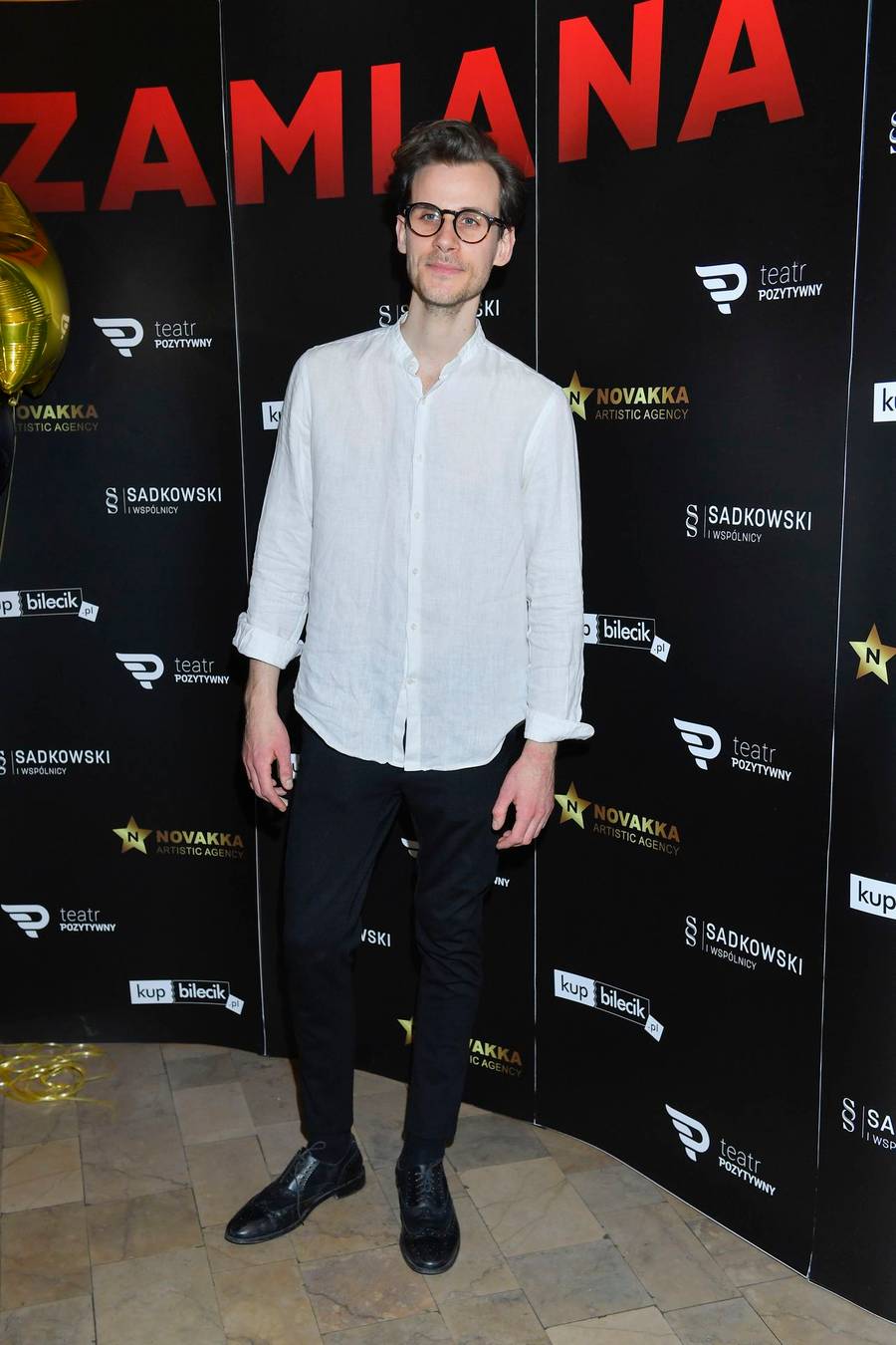 To NIE JEST Doda :) Która gwiazda błysnęła ciałem na premierze? (ZDJĘCIA)