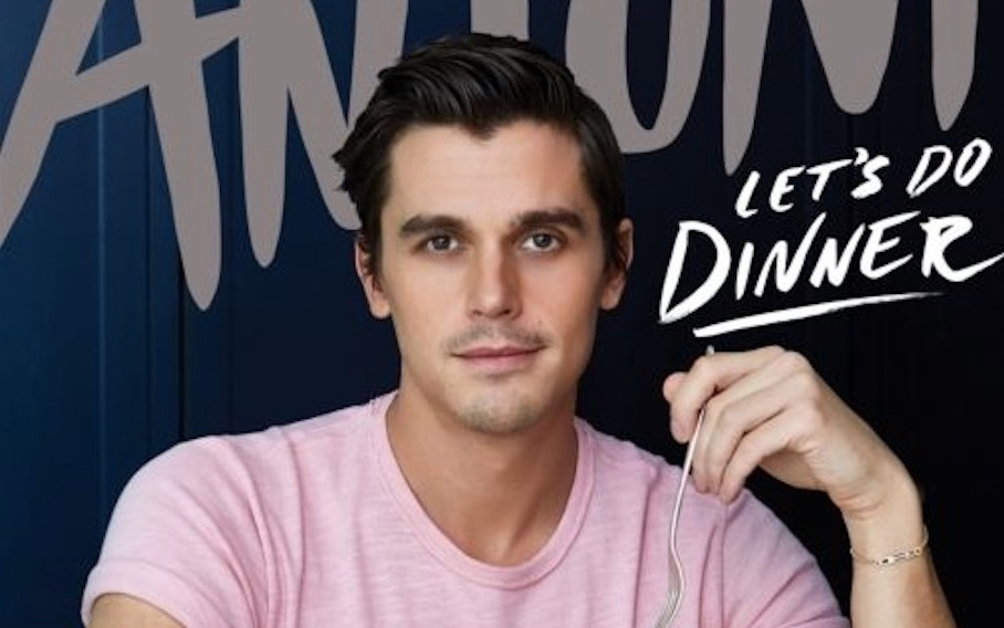 Gwiazda amerykańskiej telewizji wspiera POLSKĄ społeczność LGBT+