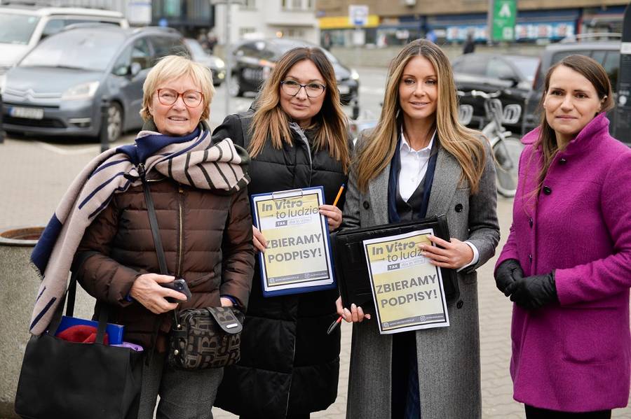 Małgorzata Rozenek zbiera podpisy pod METREM (ZDJĘCIA)