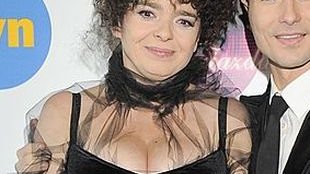 Falujący biust Grocholi [VIDEO]