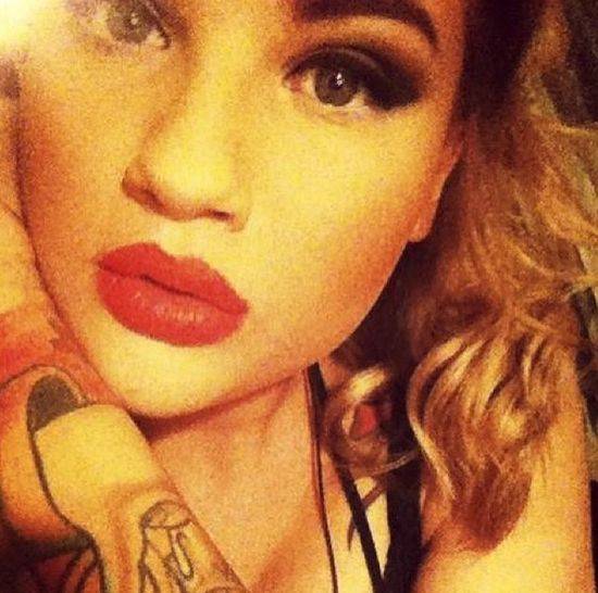 Karolina Gilon – gwiazda miłości na bogato