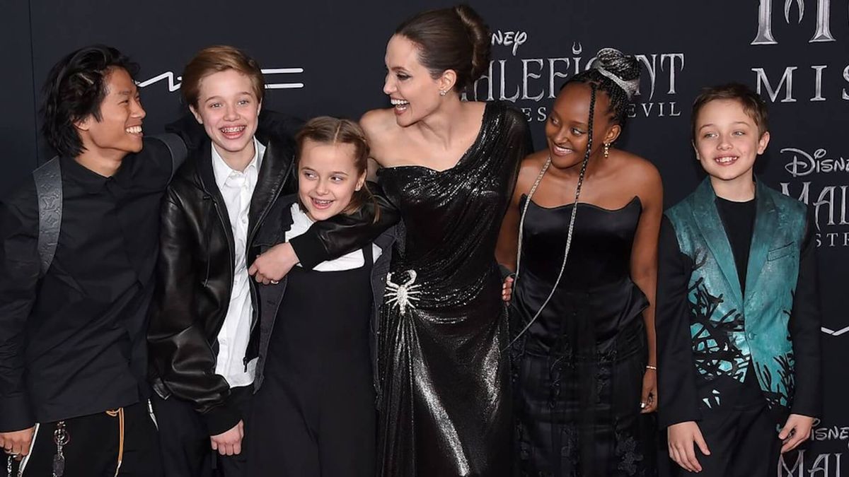 Angelina Jolie z dziećmi/fot. Forum/Mega Agency