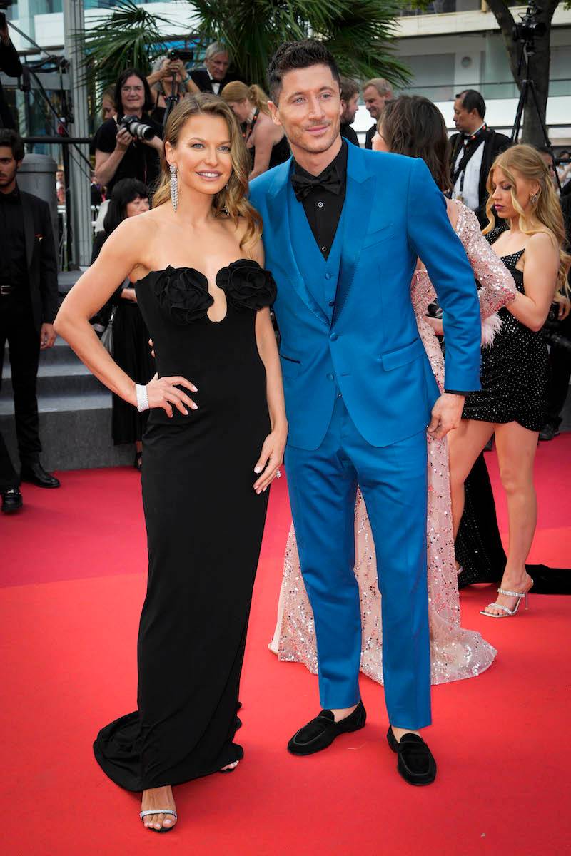 Drugi dzień i DRUGA KREACJA Lewandowskich w Cannes. Para świetnie współgra ze sobą (ZDJĘCIA)