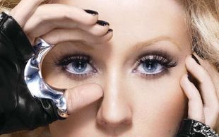 Christina Aguilera – sesja Bionic (FOTO)