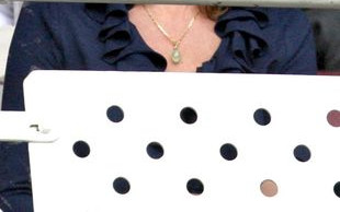 Mama Kate Middleton w ogniu krytyki