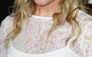 Ashley Tisdale w romantycznej koronce (FOTO)