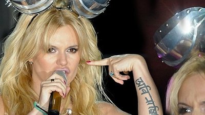 Co Doda ma na głowie? (FOTO)