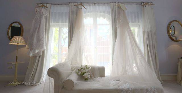 Ślub Dody i Emila Stępnia – piosenkarka pokazała go w klipie do piosenki Miłość na etat