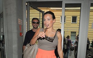 Fakt: Mucha nie będzie chrzcić dziecka