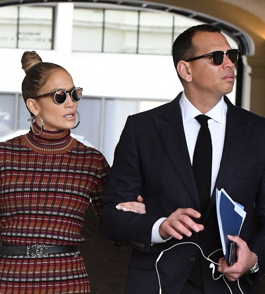 Tak Jennifer Lopez ubiera się na spotkania bieznsowe