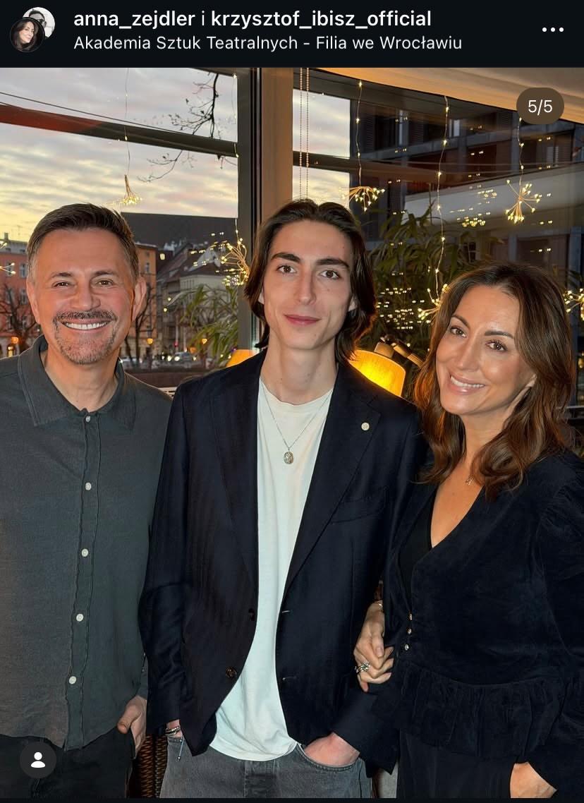 Krzysztof Ibisz i Anna Zejdler z synem Maksymilianem/Instagram/krzysztof_ibisz_official/anna_zejdler