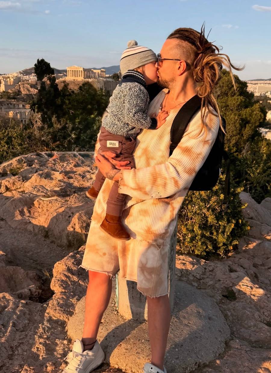 Baron pokazał synka. Leoś to już duży chłopczyk/ Instagram