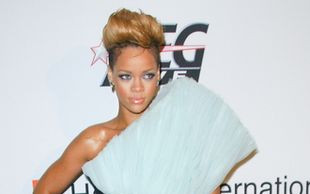 Rihanna i jej kreacja (FOTO)