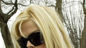 Były kochanek Anny Nicole Smith wyprzedaje jej rzeczy (FOTO)