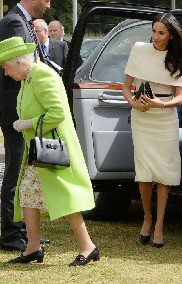 Dziś OSTATNI dzień Meghan Markle w rodzinie królewskiej Oto WPADKI, które ciągną się za nią do teraz