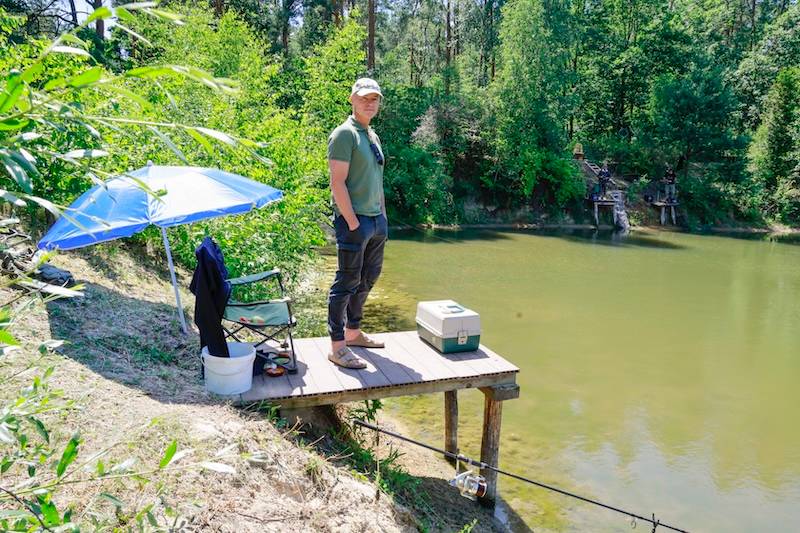 Kto w tym roku z AKTORÓW złowił największą rybę? Jacek Rozenek z ukochaną, Jarosińska, Małgorzata Sadowska…
