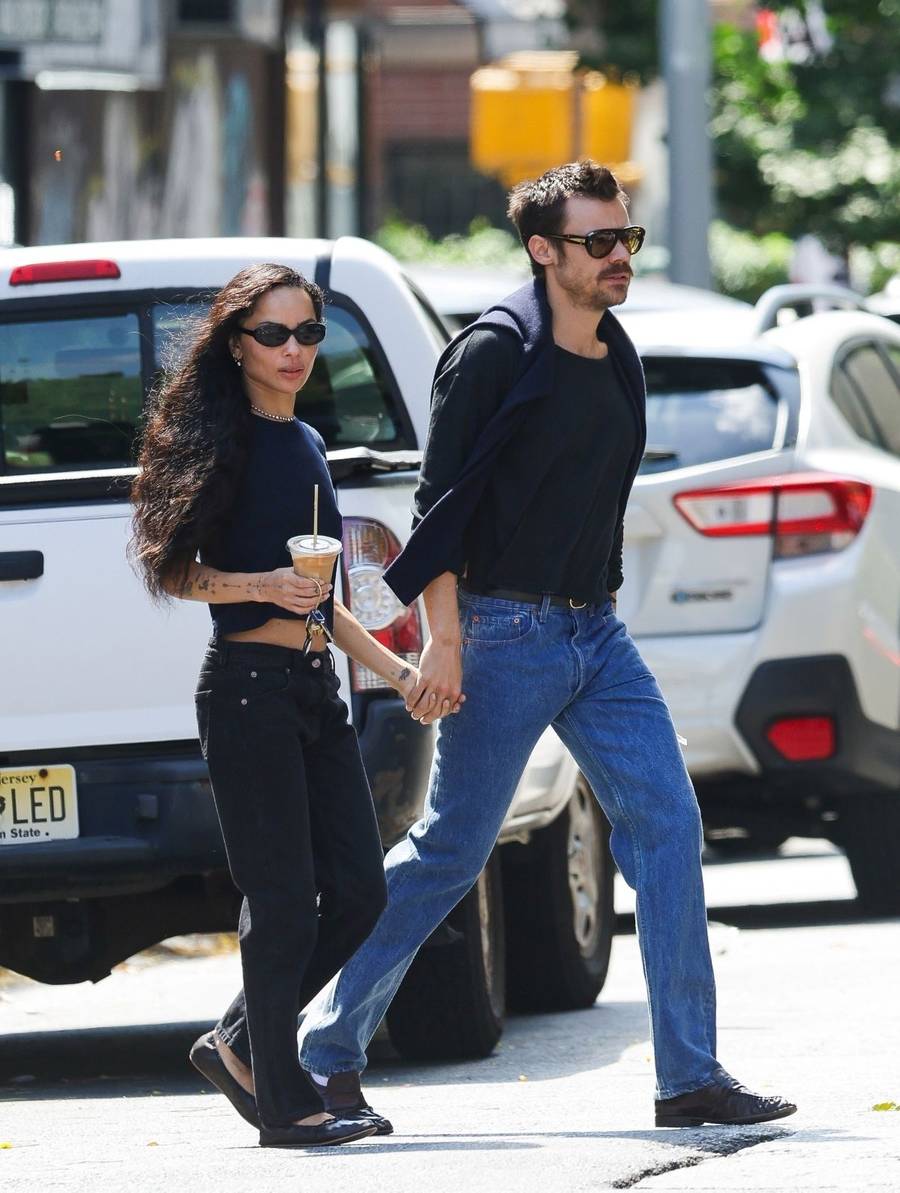 Harry Styles i Zoë Kravitz są parą! Po tych fotkach chyba nie ma już wątpliwości (PAPARAZZI)