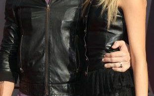 Adam Levine z maleńką córeczką! (Instagram)