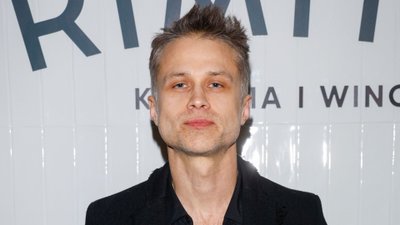 Fani martwią się nowym wyglądem Maćka Zakościelnego. Aktor wyjawił, co stoi za jego utratą wagi