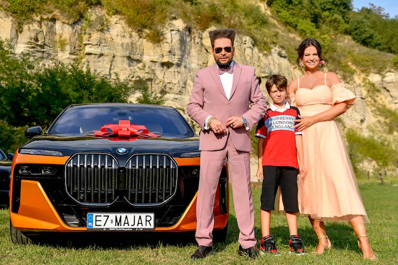 Rutkowscy celebrują 5. rocznicę ślubu. Romantyczny detektyw zafundował żonie nowiutkie BMW