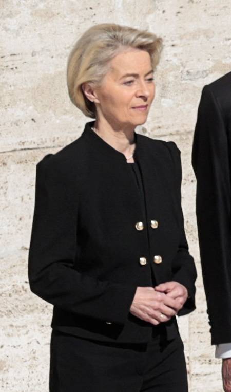 Pogrzeb Papieża Franciszka. Delegacja rządzących: Donald i Melania Trump, Andrzej Duda z żoną…