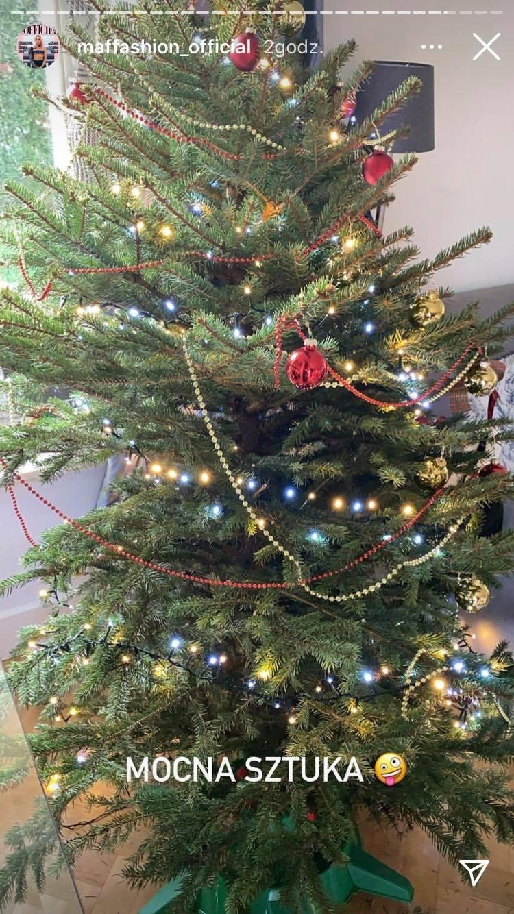 Krzywa choinka Maffashion, fot. Instagram