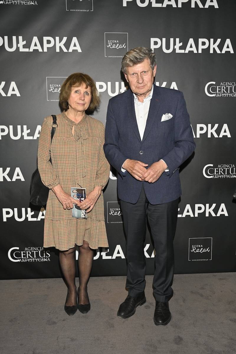 Premiera spektaklu “Pułapka”. Klaudia Kozioł z “Rancza”, Iza Kuna w ultra szerokich spodniach, Edyta Olszówka…