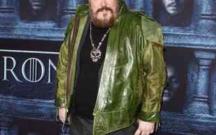 Hodor z Gry o Tron nie powiedział ostatniego słowa! (VIDEO)