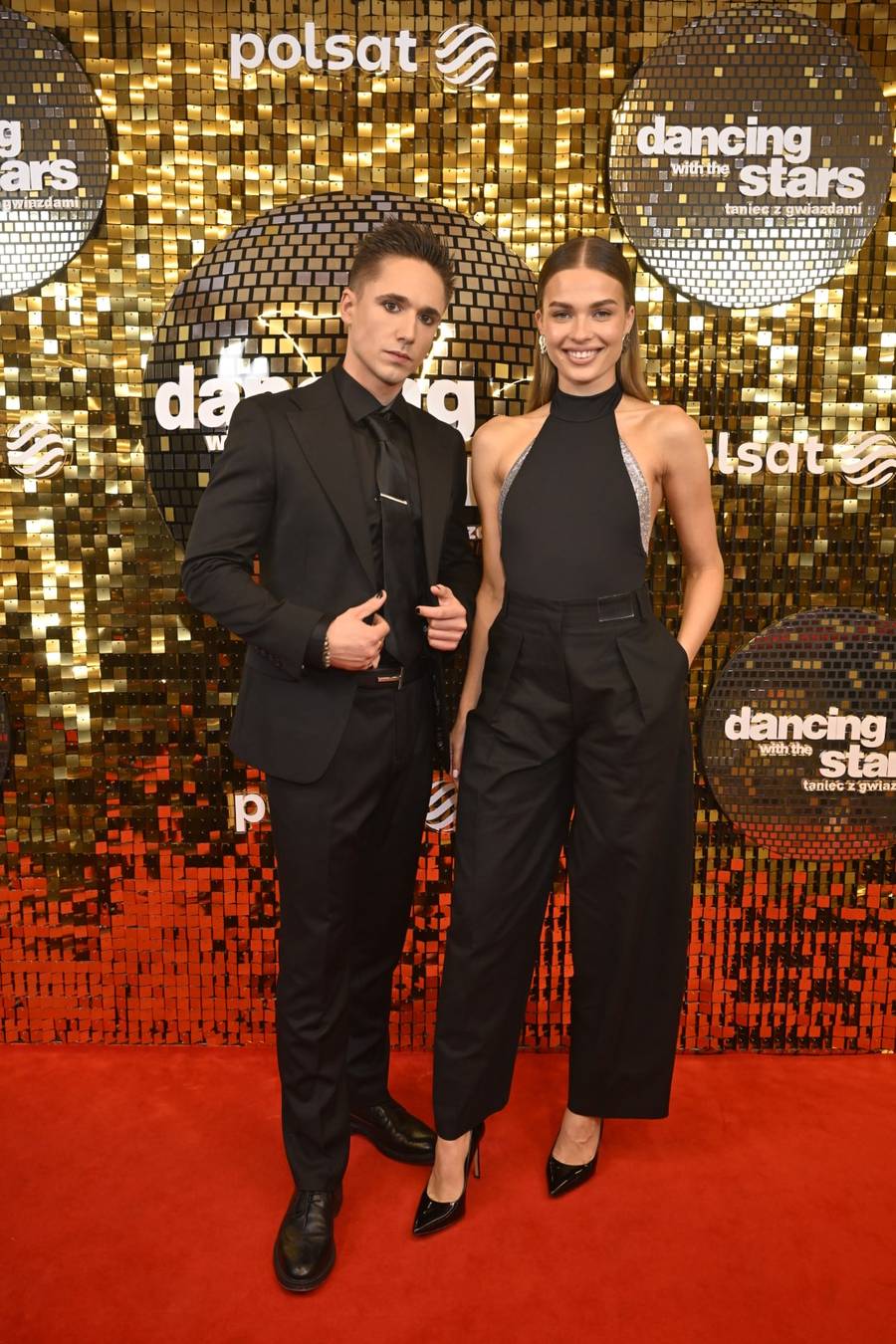 Plejada gwiazd w kuluarach “Tańca z Gwiazdami”! Beata Kozidrak, Krzysztof Rutkowski z synem, Sonia Bohosiewicz, Natsu