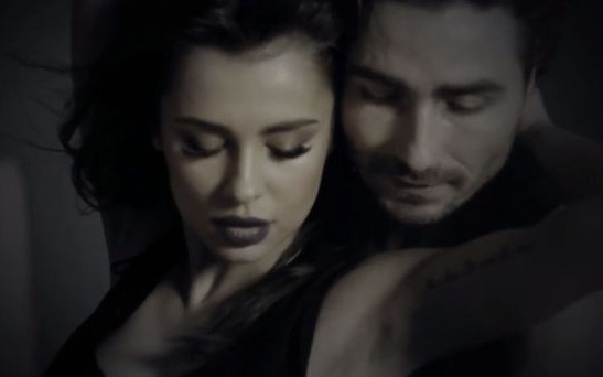 Siwiec w gorących scenach z Klimentem [VIDEO]