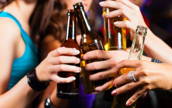 Nowy, niebezpieczny trend. Obsesyjnie liczą kalorie, żeby móc…