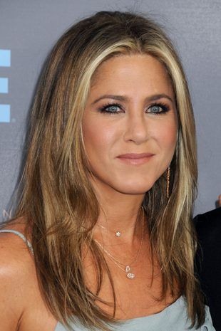 jennifer-aniston-g-R1