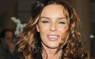 Agnieszka Włodarczyk – a jednak wyszła z domu (FOTO)