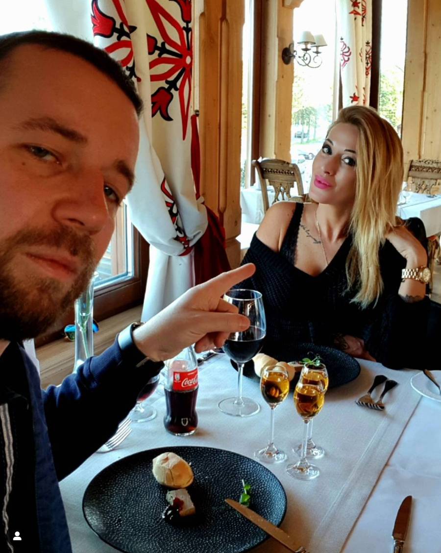 Łukasz Porzuczek oświadczał się Sylwii Peretti pięć razy. Dziś pomaga jej przetrwać po śmierci syna