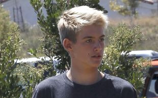 To za nim oglądają się nastolatki z Los Angeles (FOTO)