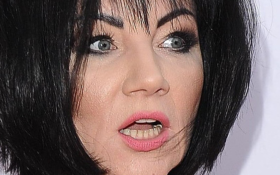 Kto JĄ pamięta? SHAZZA skończyła 50 lat, a jej FIGURA… (ZDJĘCIA)