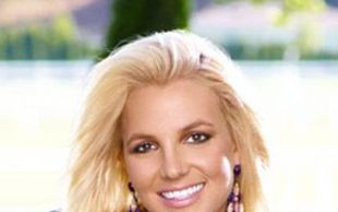 Britney Spears w ubraniach dla 16-latek (FOTO)