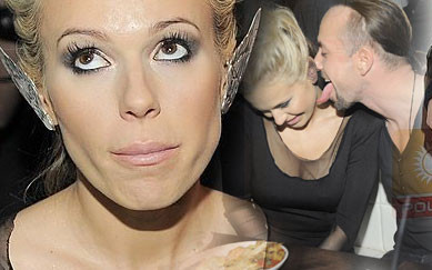 Doda, Nergal, język  i spiczaste uszy (FOTO)