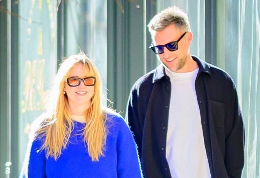 Jennifer Lawrence przyłapana z mężem. Czyżby powitali na świat DRUGIE DZIECKO? (FOTO)