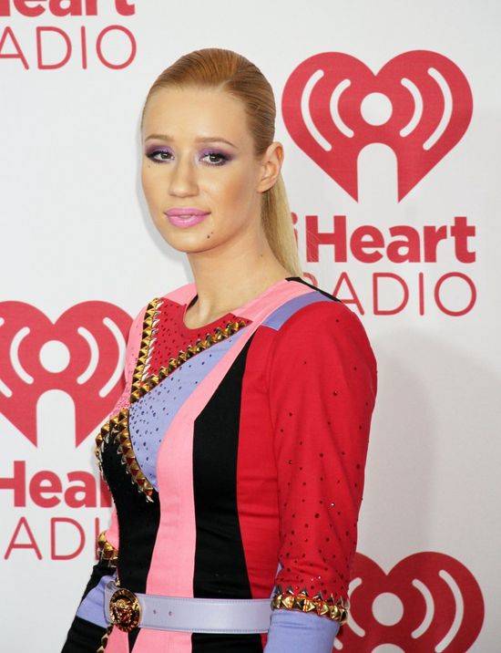 Iggy Azalea powiększyła piersi