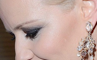 Małgorzata Kożuchowska – Najpiękniejsza 2013 wg Vivy! (FOTO)