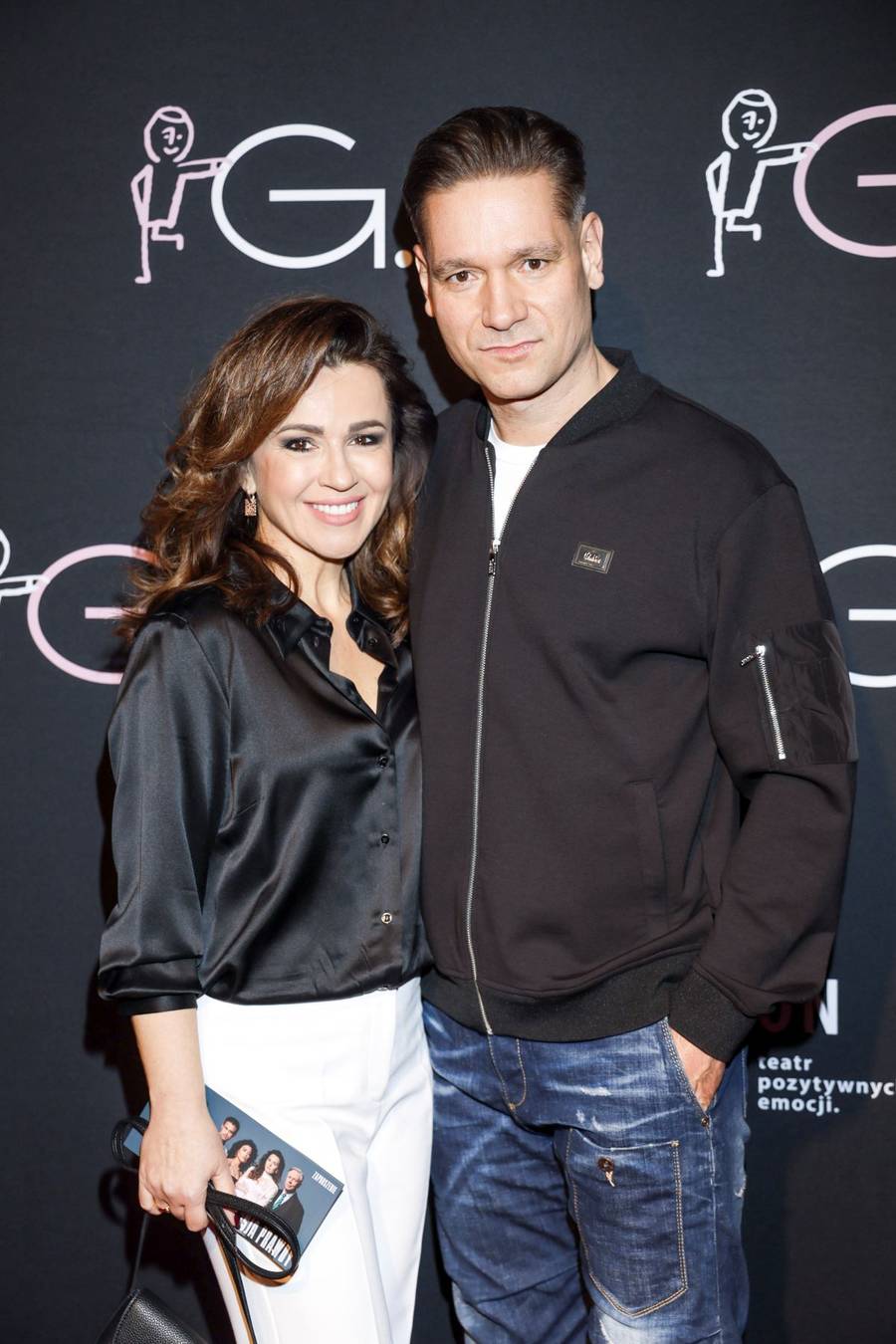 Premiera spektaklu “Moja wersja prawdy”. Beata Tadla z ukochanym, odważna Jastrzębska, księżniczkowa Kazadi…(FOTO)