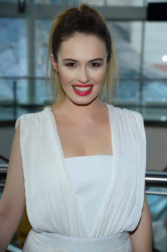 Anna Janik – piękna aktorka wkracza do show-biznesu