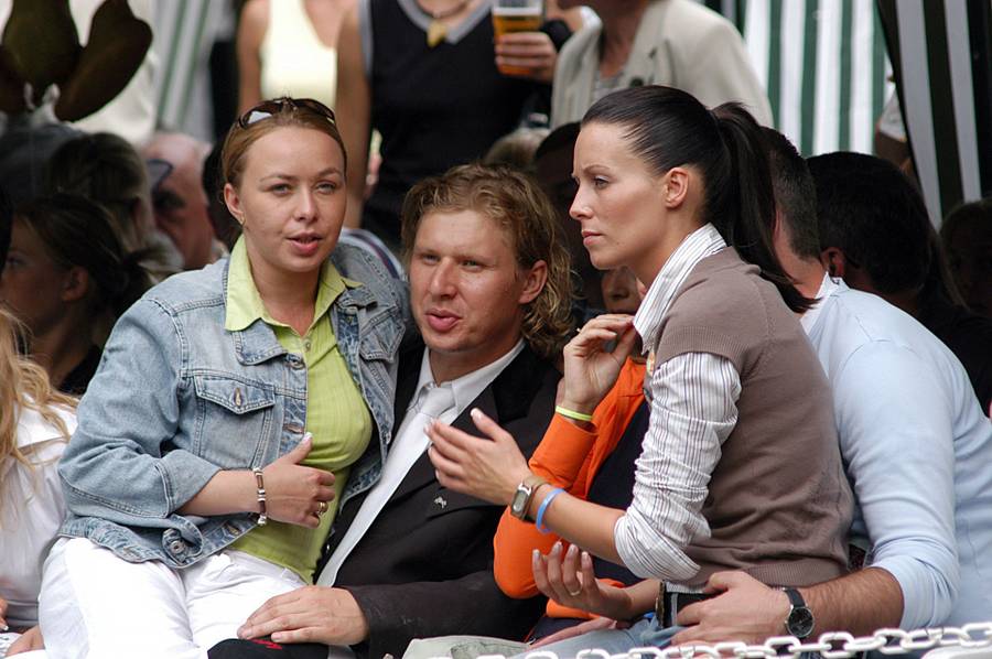 Małgorzata Rozenek-Majdan jako BRUNETKA